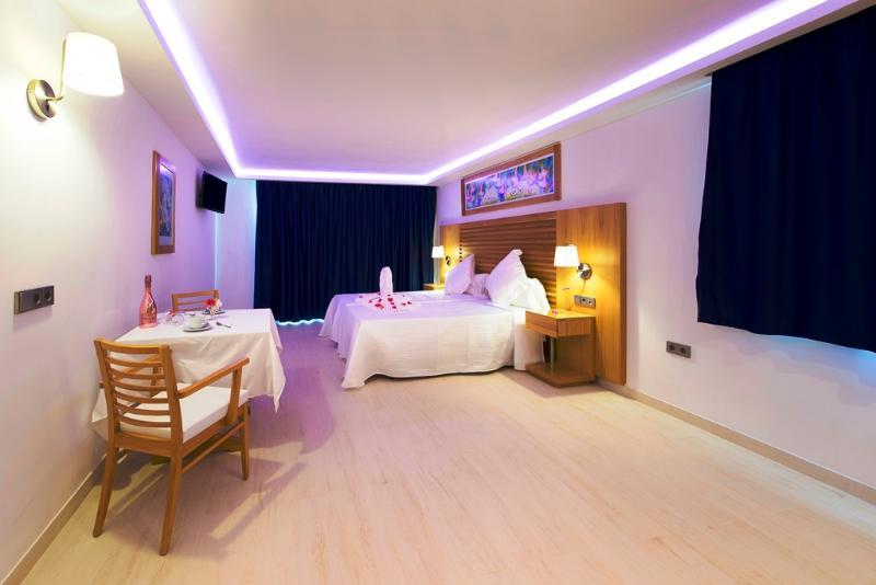 My Way Luxury Ibiza Studio - Ab Group ปลายาเดนบอสซา ภายนอก รูปภาพ