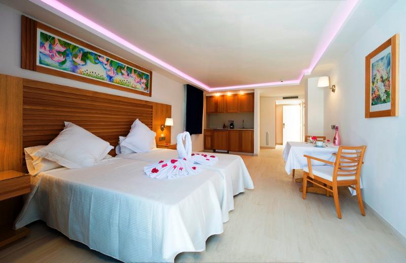 My Way Luxury Ibiza Studio - Ab Group ปลายาเดนบอสซา ภายนอก รูปภาพ